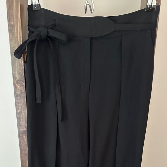 Aritzia Babaton black front tie dress pants size 0 - Picture 4 of 13